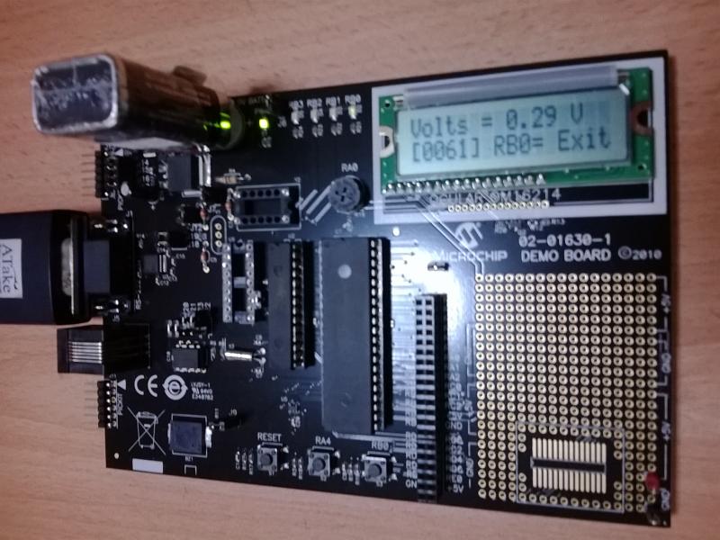 Microchip PICDEM 2 PLUS Application Board